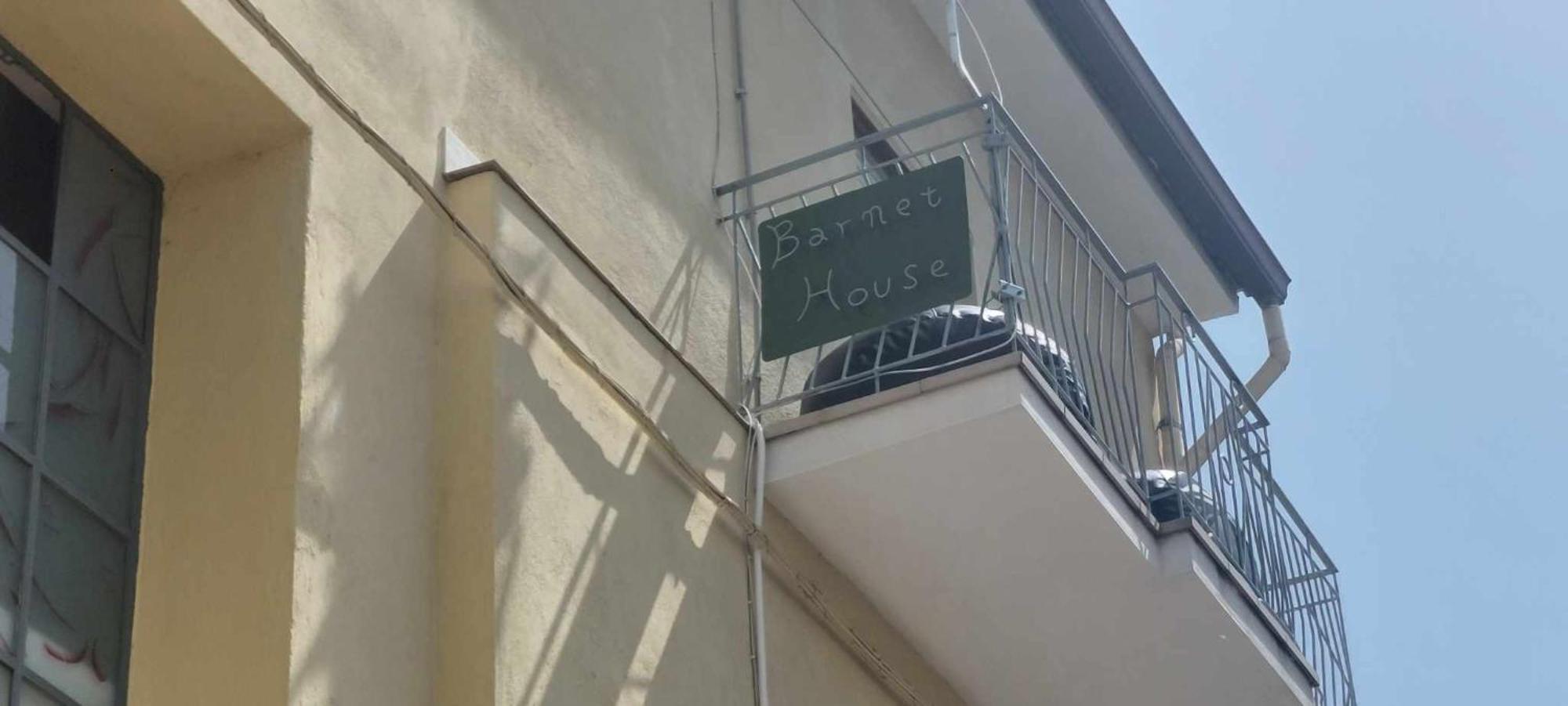Barnet House Lamezia Lägenhet Lamezia Terme Exteriör bild